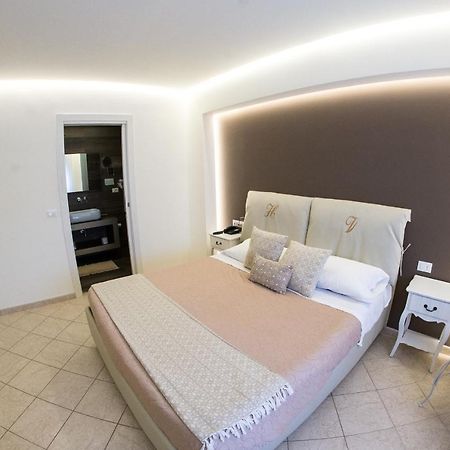 Hotel Victoria Torre Santa Sabina Exteriör bild