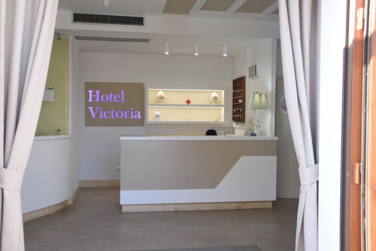 Hotel Victoria Torre Santa Sabina Exteriör bild
