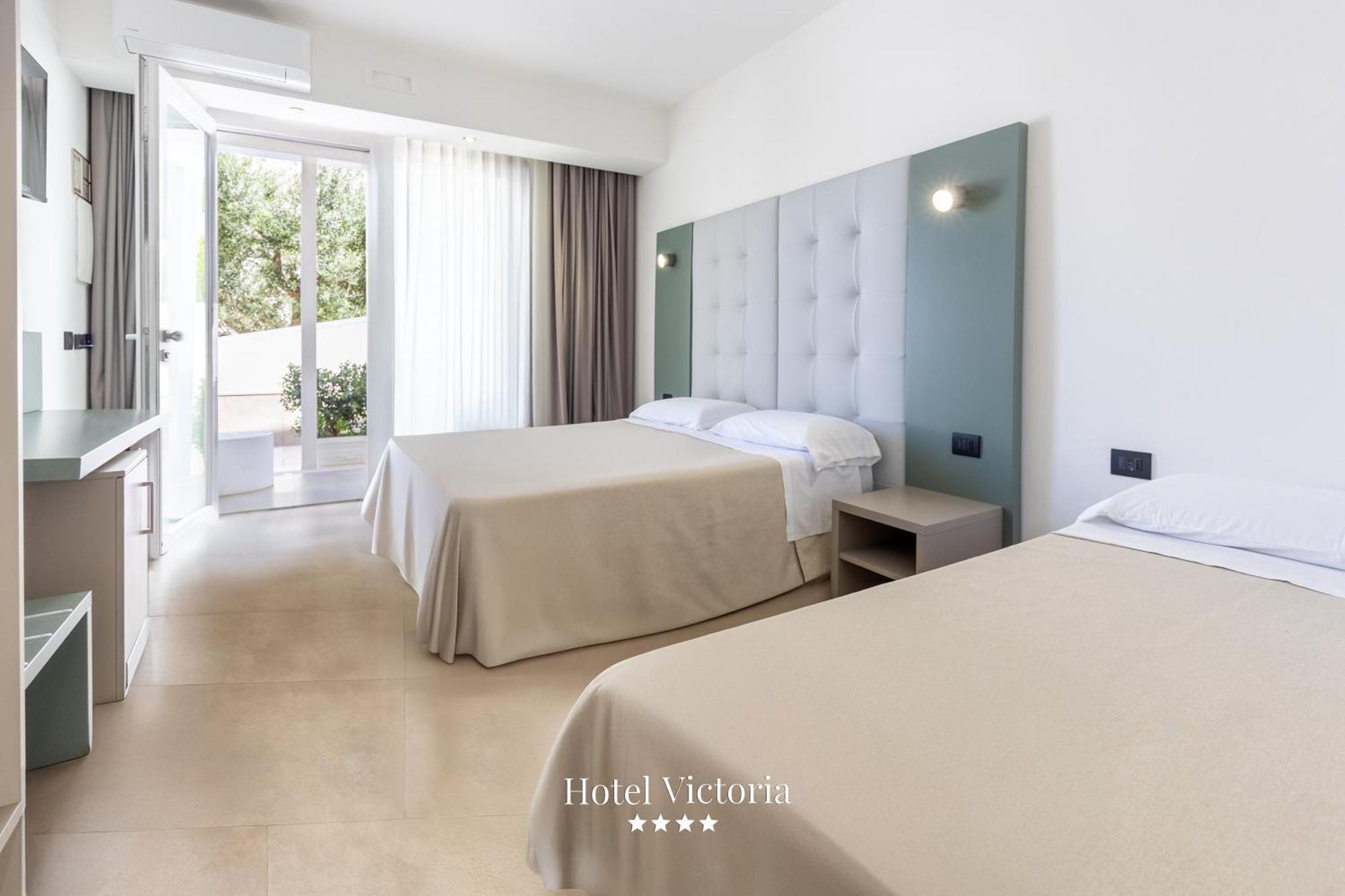 Hotel Victoria Torre Santa Sabina Exteriör bild